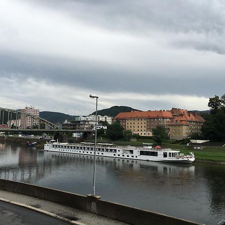 City Apartment Decin Esterno foto